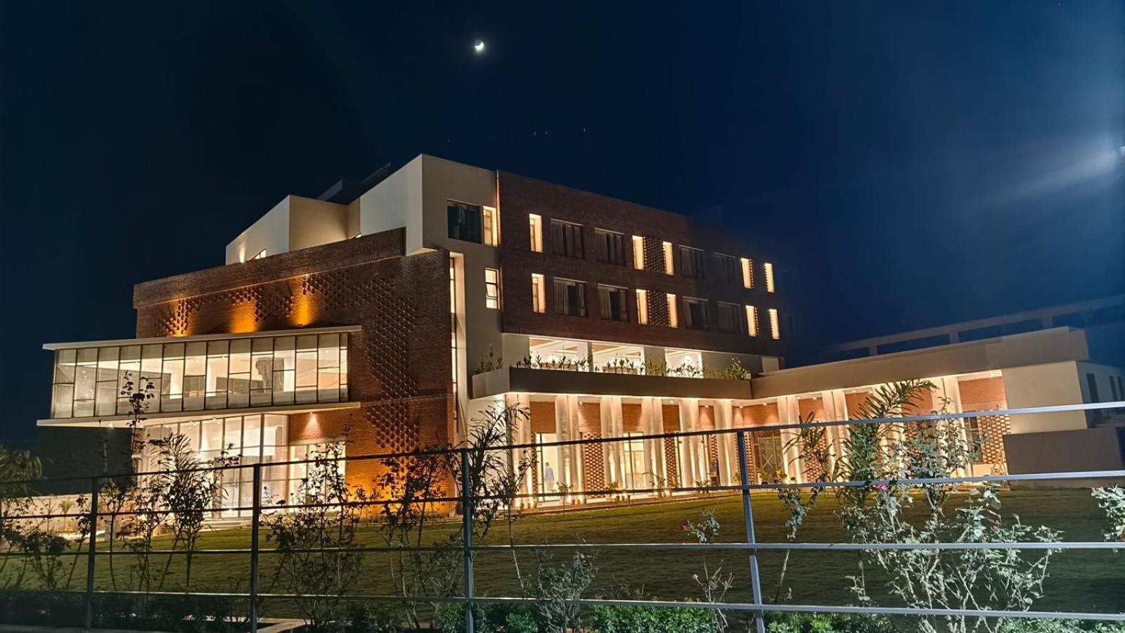 The Pearl Club Resort Shānti Niketan エクステリア 写真