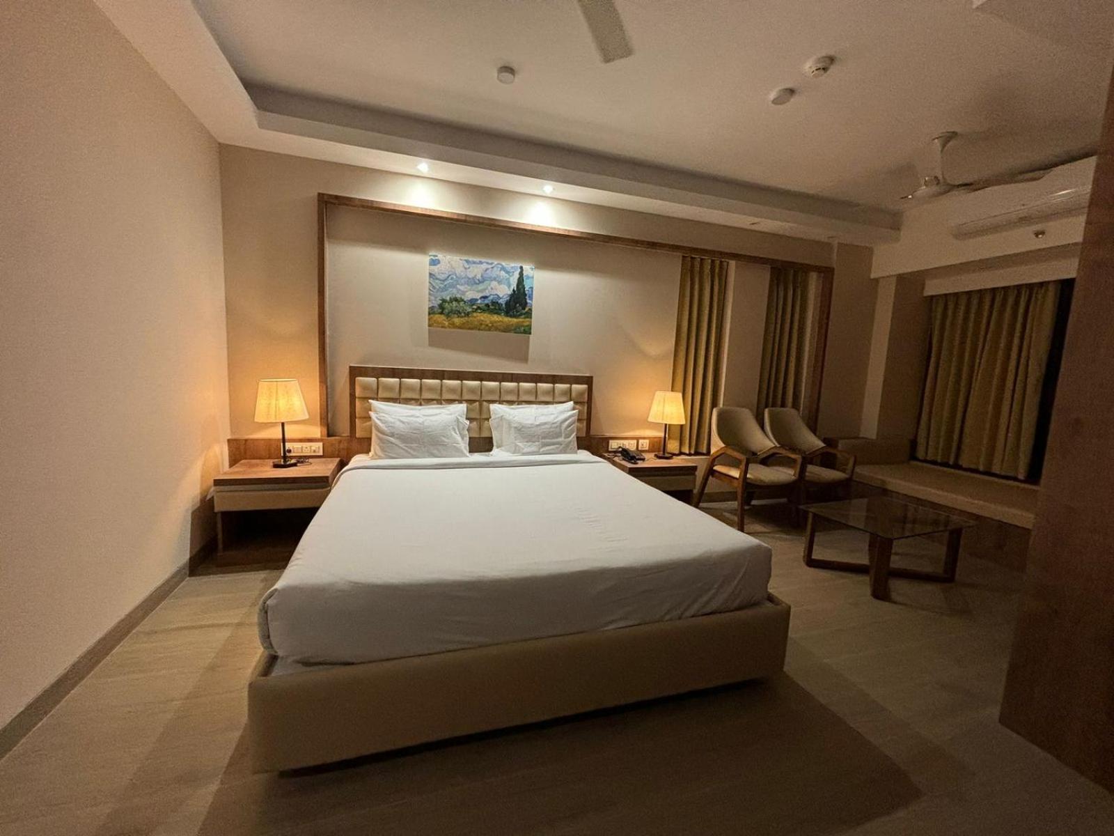 The Pearl Club Resort Shānti Niketan エクステリア 写真