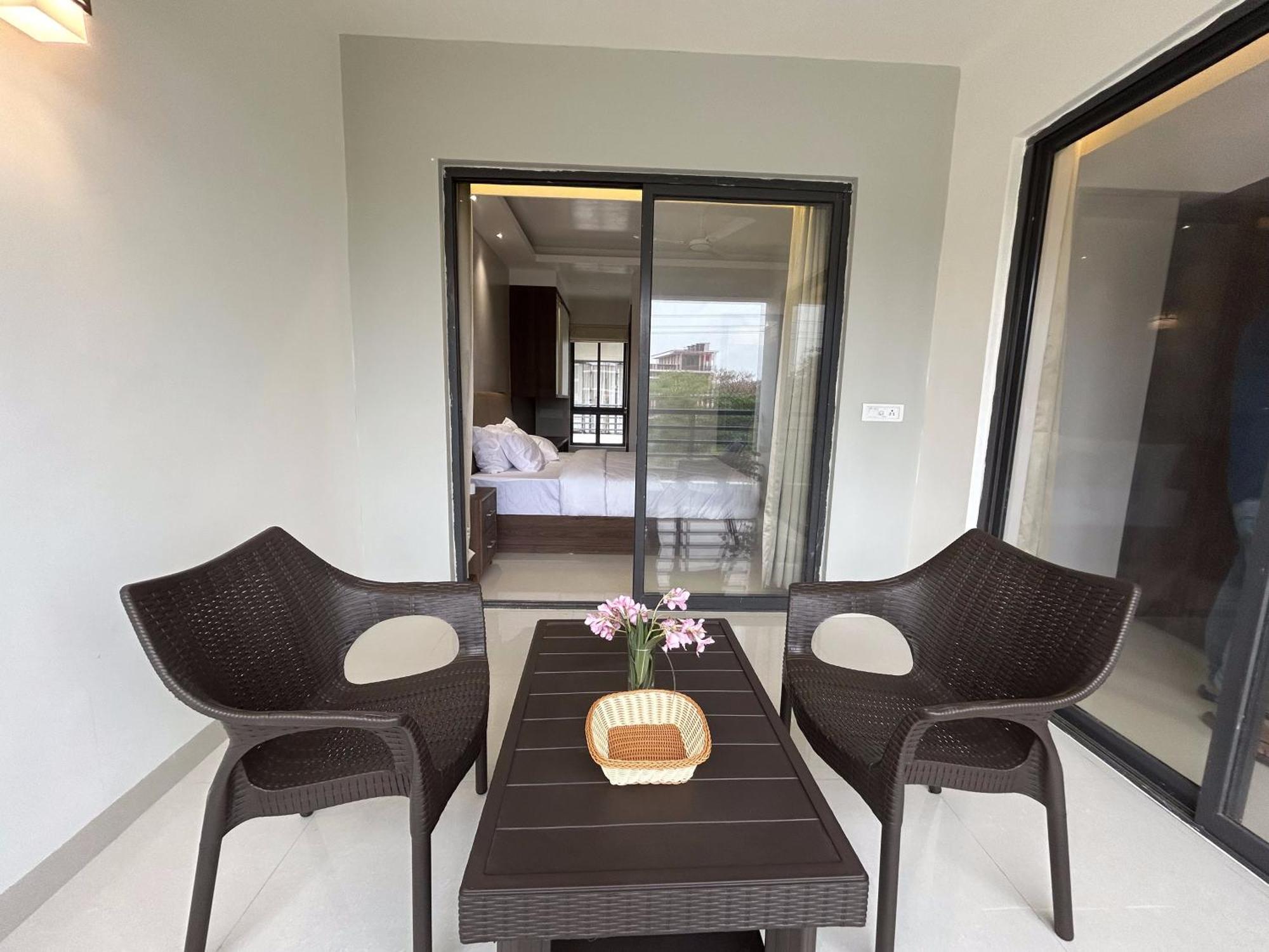 The Pearl Club Resort Shānti Niketan エクステリア 写真